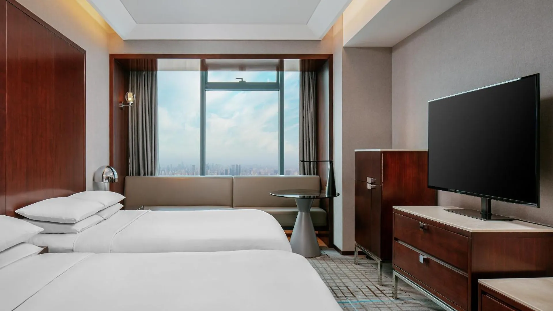 *****  Renaissance Shanghai Zhongshan Park Hotel Chine